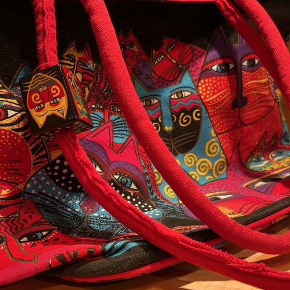 Laurel Burch Cat Travel Bag - Picture 8 of 8